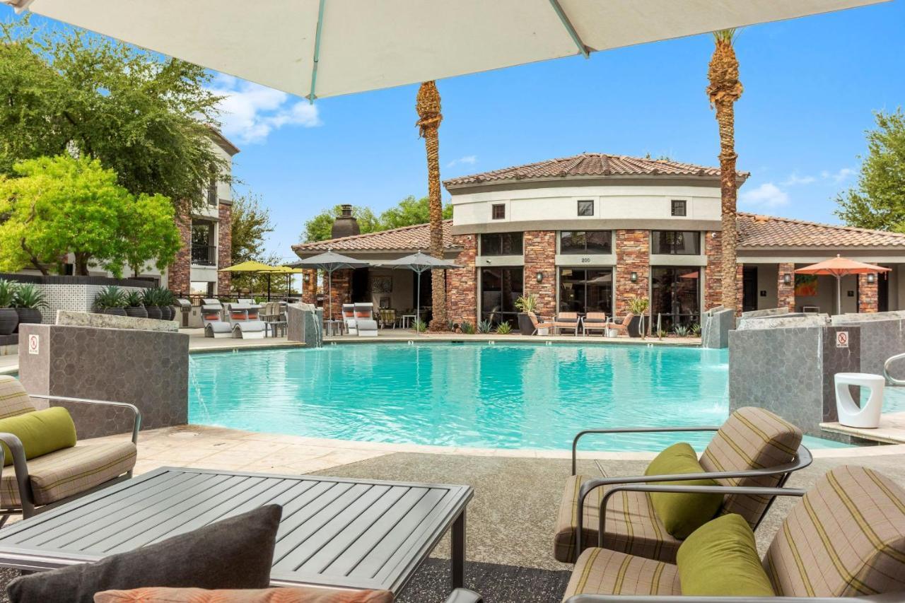 Cozysuites Glendale By The Stadium With Pool 03 Luaran gambar